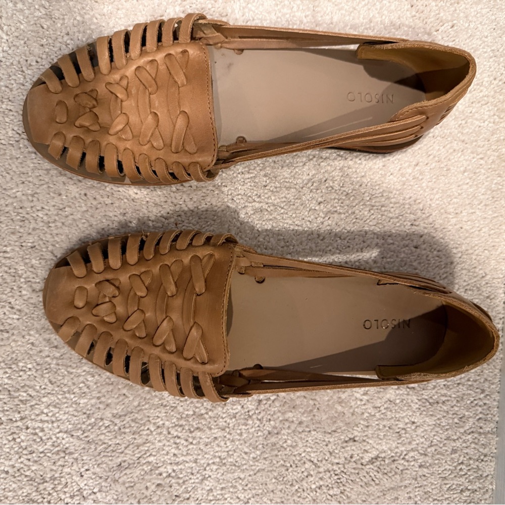 Nisolo Women's Tan Leather Shoes